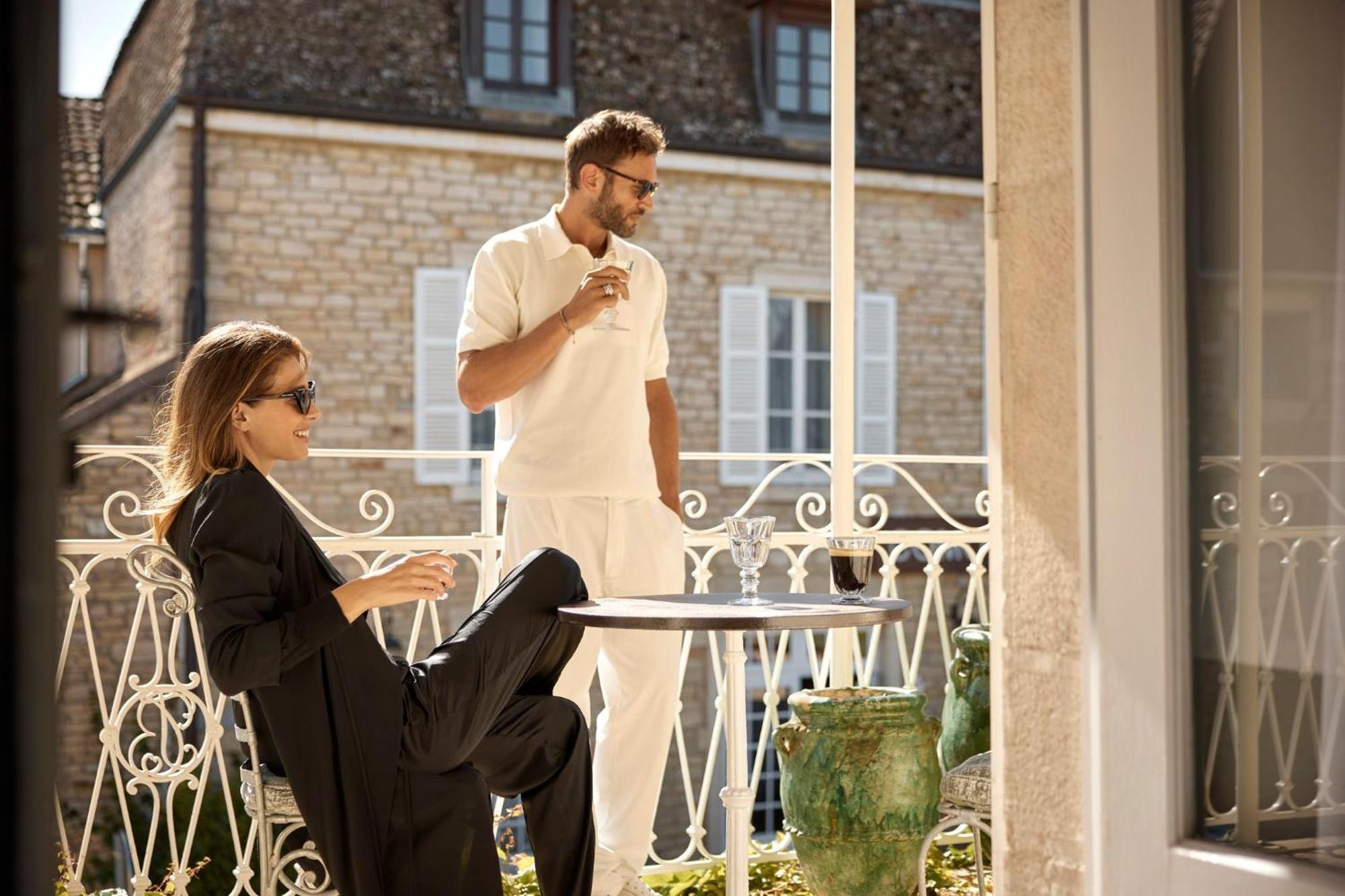 Como Le Montrachet Puligny-Montrachet Εξωτερικό φωτογραφία